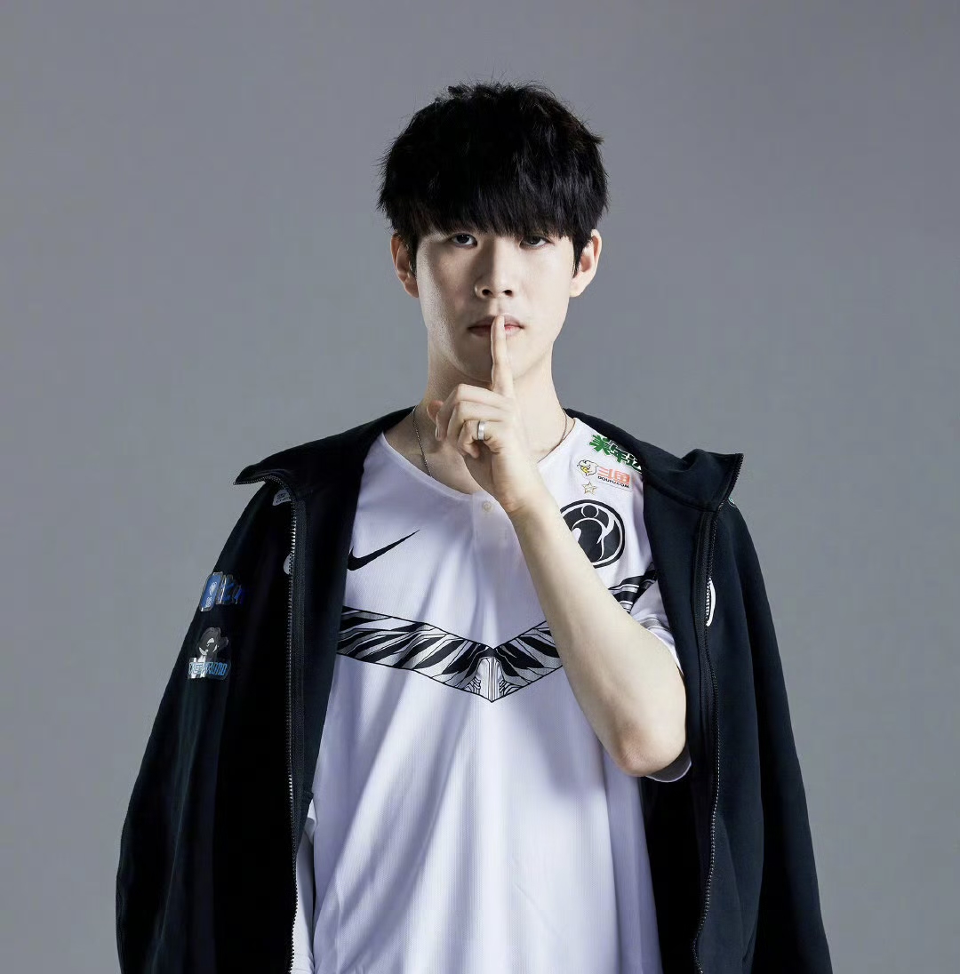 候也会为队 候也会为队